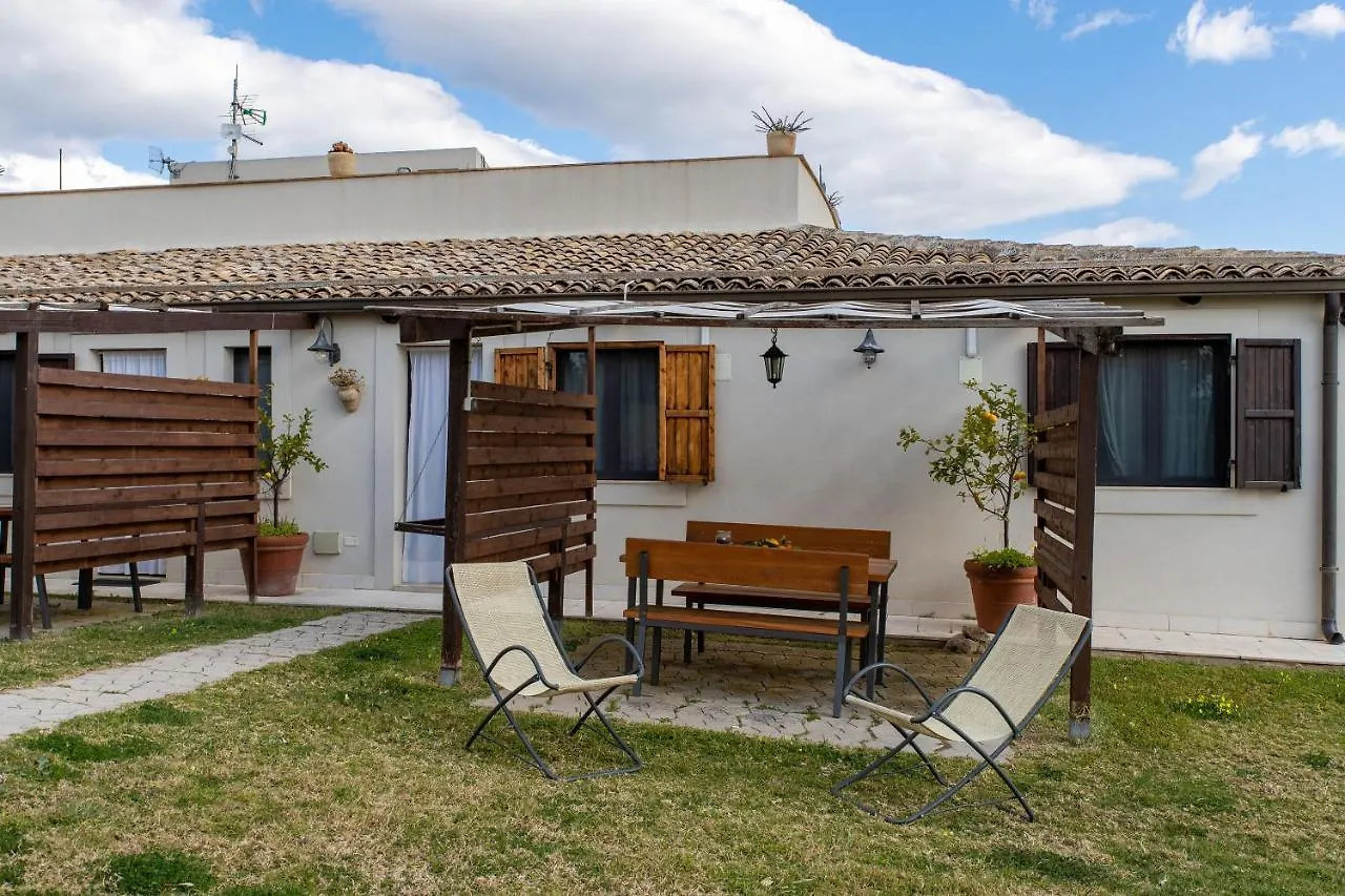 Agriturismo Case Don Ignazio Casale Modica مزرعة للإقامة
